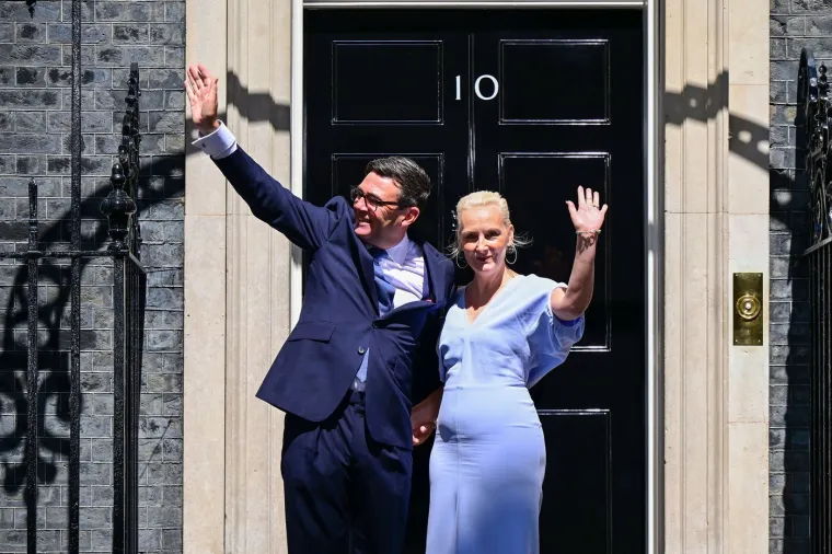 Tražila ljubav u reality showu, a danas je supruga premijera: Tko je Marie-France van Heel?