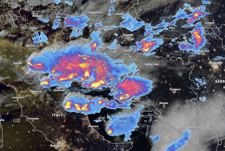Razina mora skočila vi&scaron;e od metra u par minuta! Stižu nevjerojatne snimke s hrvatskog otoka
