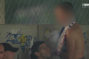 Jeste li primijetili &scaron;to je navijač Dinama radio na stadionu?