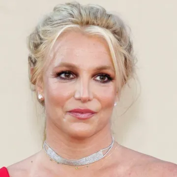 Britney Spears pozirala samo u tangama: Nakon ove fotke svi postavljaju isto pitanje
