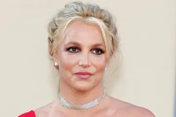 Britney Spears pozirala samo u tangama: Nakon ove fotke svi postavljaju isto pitanje