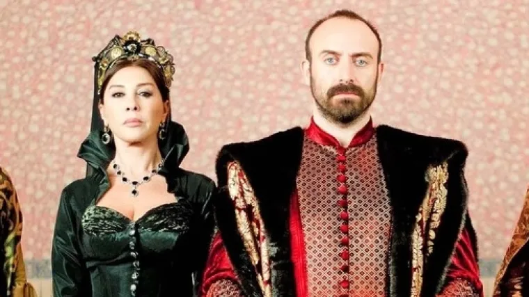 Fotografija Majke sultanije u badiću obi&scaron;la internet: Nitko ne može vjerovati da ima 82 godine