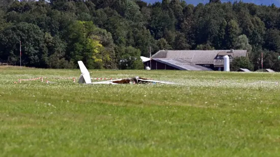 Sru&scaron;ila se jedrilica pri polijetanju u Sloveniji, ozlijeđeni pilot helikopterom prevezen u bolnicu