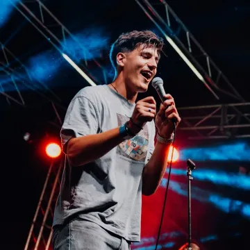 Bruno Rački punom parom osvaja glazbenu scenu, pa otkriva: 'Čovjek sam koji živi za emocije'