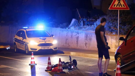 Pijan i bez kacige vozio romobil: Zavr&scaron;io s ozljedama opasnima po život