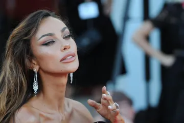 Tko je žena koju zovu najljep&scaron;om Rumunjkom i uspoređuju sa Sophijom Loren?