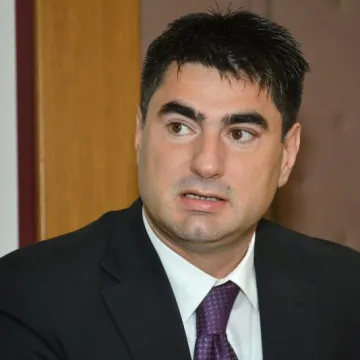 Objavljena imovinska kartica &scaron;efa Hine: Kovačić i supruga samo od najma zarade preko 66.000 &euro;