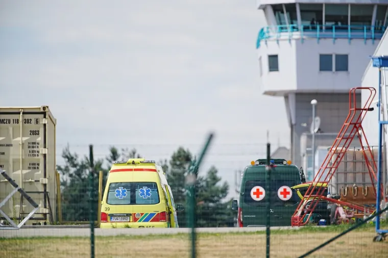 Sru&scaron;io se vojni helikopter u Če&scaron;koj, ima mrtvih i ozlijeđenih: Stižu prve fotografije