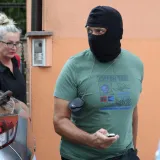 Ovako su maskirani USKOK-ovi istražitelji če&scaron;ljali dom uhićenog &Scaron;egote