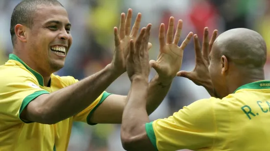 Legendarni Ronaldo ulazi u novi klub: S Robertom Carlosom kupuje trećeliga&scaron;a