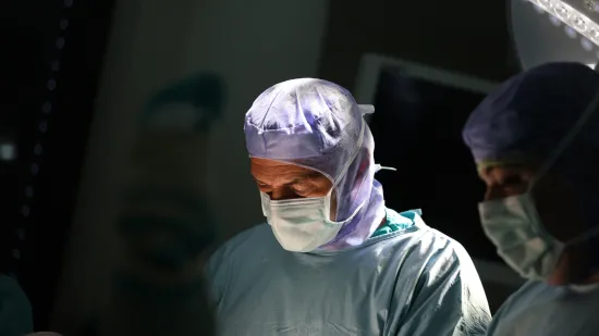 doc. Mladen Mi&scaron;kulin otkriva tehniku zahvaljujući kojoj pacijenti SB Arithere hodaju već prvi dan nakon operacije kuka