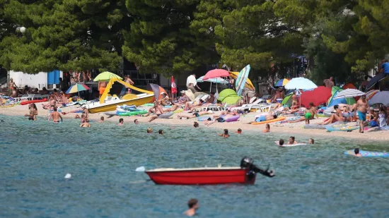Obiteljski odlazak na plažu zavr&scaron;io tučnjavom: 'Dvojica su me sru&scaron;ila na pod i udarala'