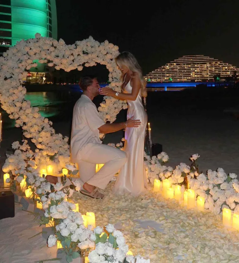 Pobjednici 'Love Islanda' Molly Smith i Tom Clare izrekli sudbonosno 'da'