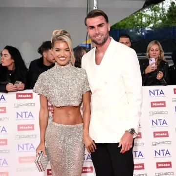 Pobjednici 'Love Islanda' Molly Smith i Tom Clare izrekli sudbonosno 'da'