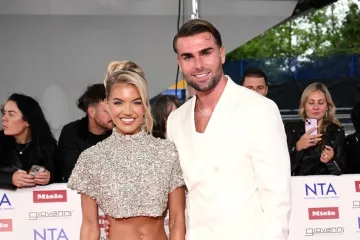 Pobjednici 'Love Islanda' Molly Smith i Tom Clare izrekli sudbonosno 'da'