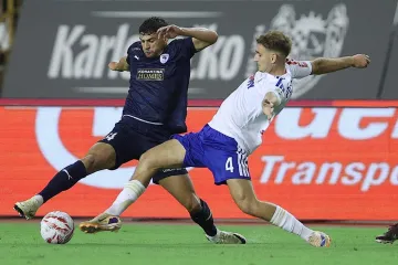 Hajduk u lovu na EL niže priliku za prilikom u sjajnoj atmosferi krcatog Poljuda