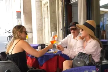 Je li cijena ovog pića postala novi simbol skupoće Jadrana? Ide i do 15 eura...