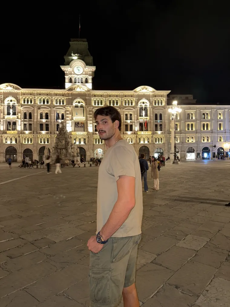 U bazenu niže uspjehe, a izvan njega osvaja simpatije: Nikola Miljenić otkrio privatnu stranu