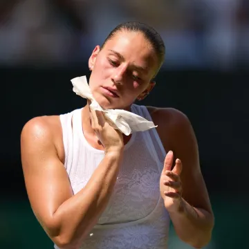 Plijeni svu pažnju na terenu, a odbija se rukovati s Ruskinjama: Tko je Marta Kostyuk?