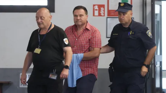 Doznajemo za &scaron;to se sve tereti &Scaron;egotu: Spominju se kape i Olimpijske igre u Milanu