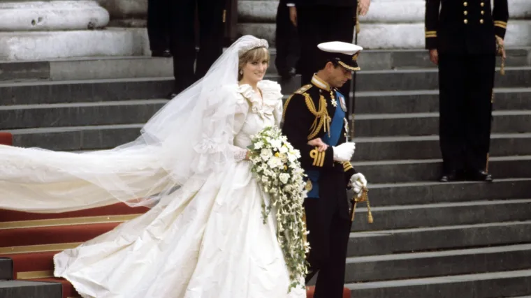 Bliži se 45. godi&scaron;njica vjenčanja stoljeća: Evo kako su Diana i Charles tada izgledali