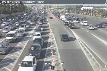 Velike gužve na autocestama i graničnim prijelazima, stvaraju se kolone