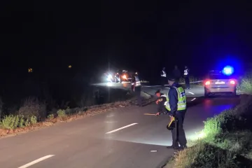 Troje tinejdžera sletjelo s ceste: poginuo 18-godi&scaron;njak,vozač i drugi putnik ozlijeđeni