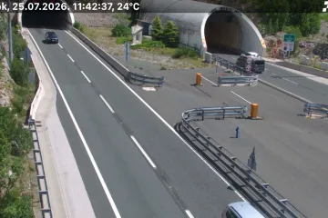 Tunel Sveti Rok ponovno otvoren, vozi se usporeno i u kolonama