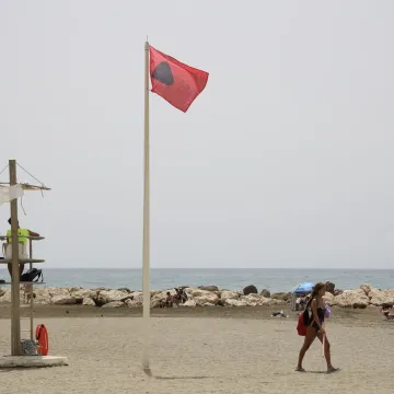 Zbog opasne bakterije zatvorene dvije popularne plaže: Istaknute crvene zastave