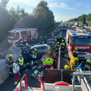 Te&scaron;ka prometna nesreća! Kamper se zabio u gužvu na autocesti, 34 osobe ozlijeđene, među njima djeca