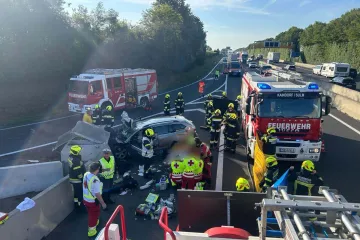 Te&scaron;ka prometna nesreća! Kamper se zabio u gužvu na autocesti, 34 osobe ozlijeđene, među njima djeca