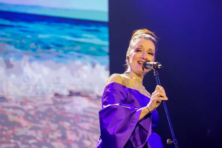 Glazbena diva objavila fotografiju iz mladosti s jo&scaron; jednom popularnom pjevačicom: Biste li ih prepoznali?
