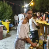 Tko kaže da je Giuliano bio jedina zvijezda večeri? Lijepa brineta privukla je sve poglede