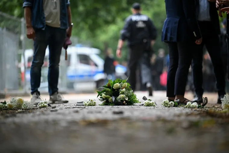 Pronađen napadač iz Berlina! Upucan nakon &scaron;to je nasrnuo na policajce