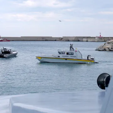 Pali dileri na gumnjeku kod portugalske obale: Zaplijenjeno vi&scaron;e od 2,6 tona kokaina