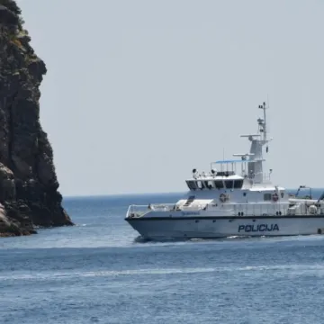 Drama u Dubrovniku: Tri osobe spa&scaron;ene iz nemirnog mora, objavljeni detalji akcije