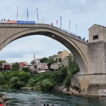Svjetska atrakcija u skakanju u Mostaru: Tko je bio najbolji, a tko nova lasta?