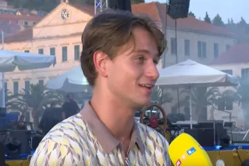 Jakov Jozinović otkrio koliko mu znači Oliver i &scaron;to ga je dirnulo: 'Život pi&scaron;e čudne priče'