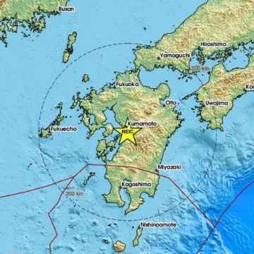 Razoran potres pogodio Japan, vlakovi stali, zemlja se sprema za cunami
