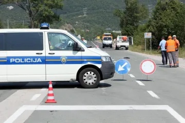Kobno jutro u Kraljevici: Kombi udario 92-godi&scaron;nju pje&scaron;akinju, preminula je na mjestu