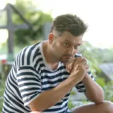 [KVIZ] Prepoznaje&scaron; li legendarne hitove Dine Dvornika po samo nekoliko riječi?