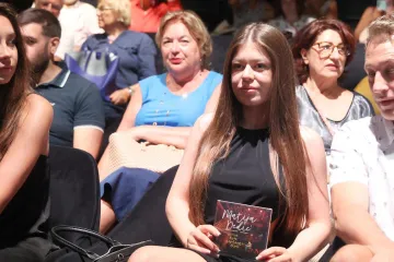 Predstavljen posljednji album Matije Dedića: Na promociju u &Scaron;ibeniku stigla i njegova kći Lu