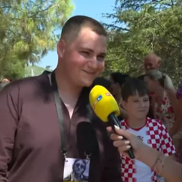 Mladi Korčulani pjesmom čuvaju uspomenu na Olivera: 'Velika čast i ponos'