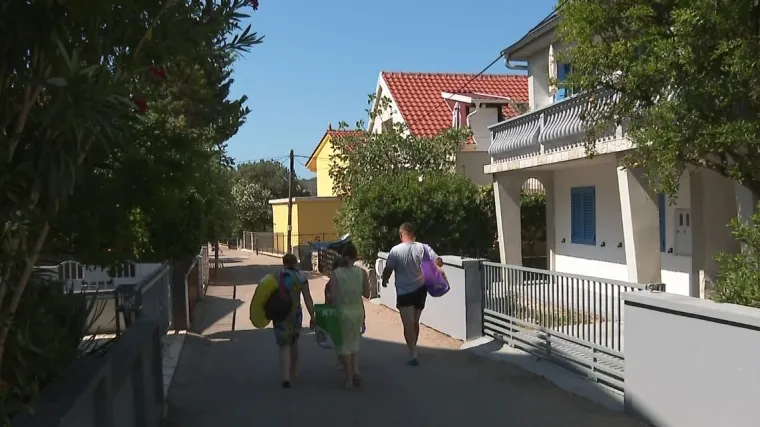 Otok nekoć poznat po ilegalnoj gradnji, danas po apartmanima: Evo &scaron;to je inspekcija otkrila