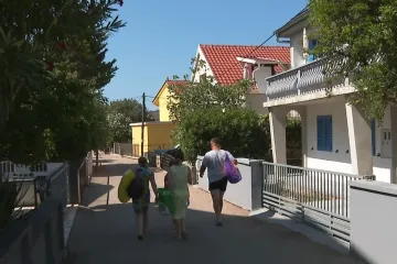 Otok nekoć poznat po ilegalnoj gradnji, danas po apartmanima: Evo &scaron;to je inspekcija otkrila