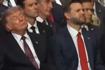 Trump zaspao na Grahamovom sprovodu? Oglasila se Bijela kuća: 'Razmi&scaron;ljao je o gubitku'