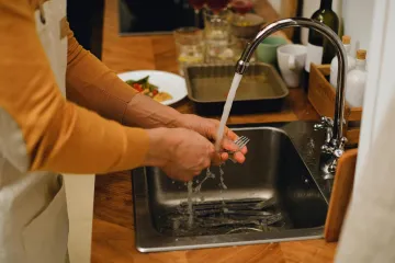 Mislite da je WC daska najprljavija? Pravo žari&scaron;te bakterija skriva se u drugoj sobi