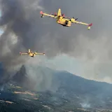 Drugi hrvatski kanader poletio ka Francuskoj, nastavlja se pomoć u ga&scaron;enju velikih požara