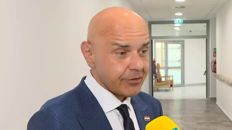 Otvoren osmi centar za starije osobe, Alen Ružić najavio: 'To je samo prvi korak'