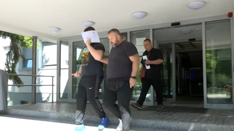 Pogledajte &scaron;to je maloljetnik koji je stravično pretukao mu&scaron;karca (31) pokazao prema kameri
